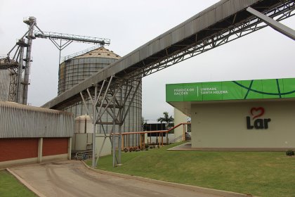 The Lar feed mill in Santa Helena, PR, Brazil. Photos: Vincent ter Beek The Lar feed mill in Santa Helena, PR, Brazil. Photos: Vincent ter Beek