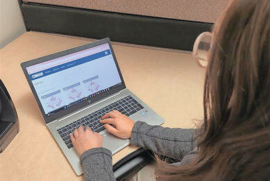 A pig student has logged in on PigLearn. Photo: CPC